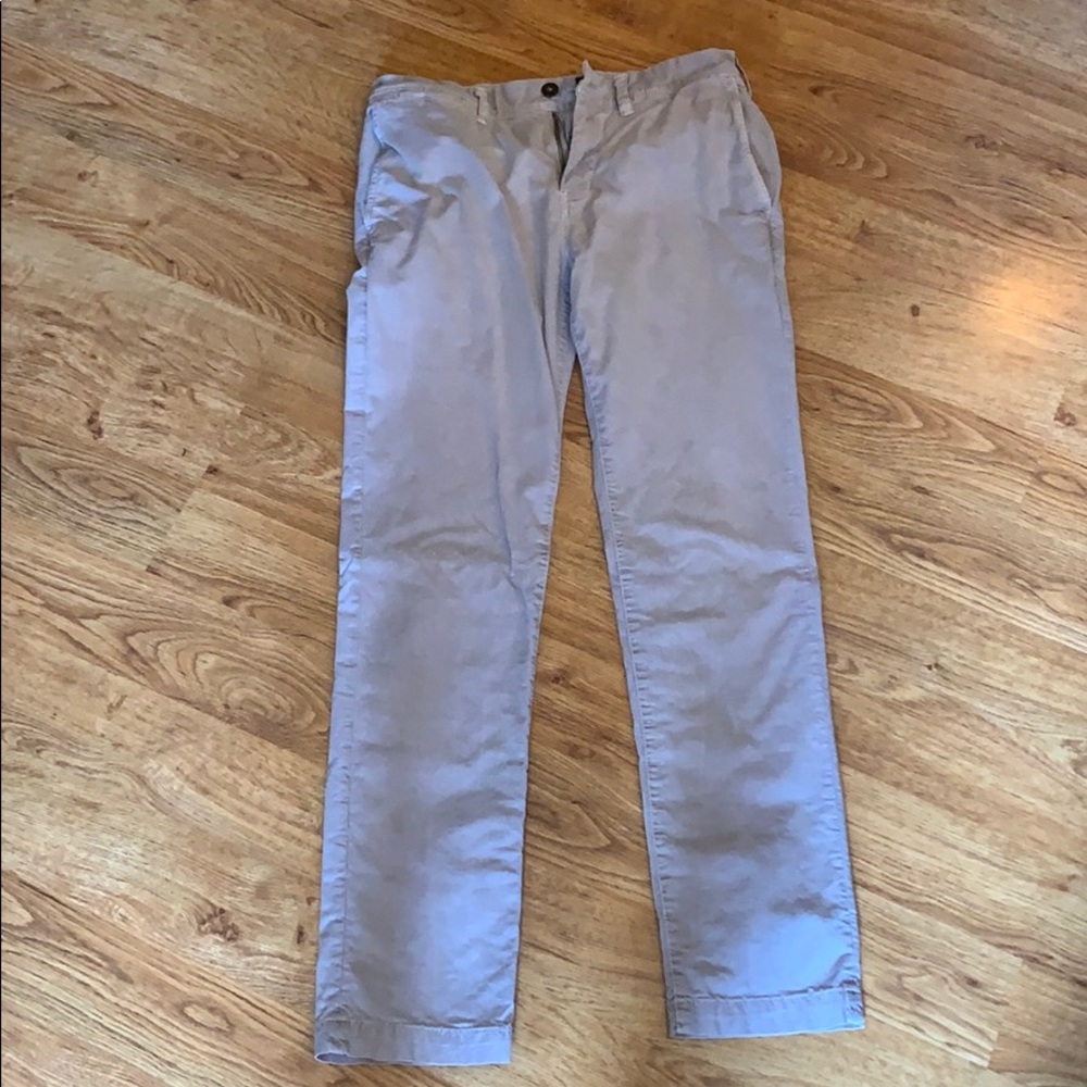 American Eagle Slim Extreme Flex Chinos 30-32